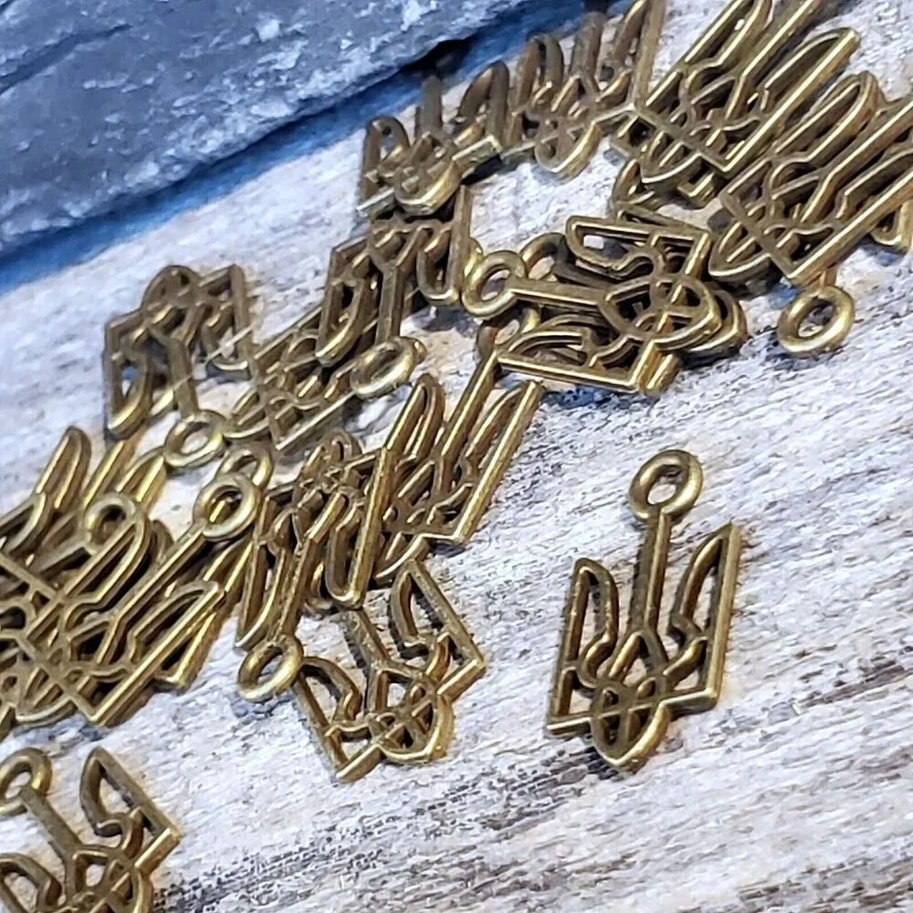 Bronze Ukraine National Emblem Ukrainian Symbol 18x9mm Charms Pendants 10 pcs